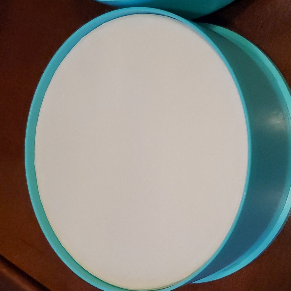 Max Factor Promesse Bath Powder - image 6